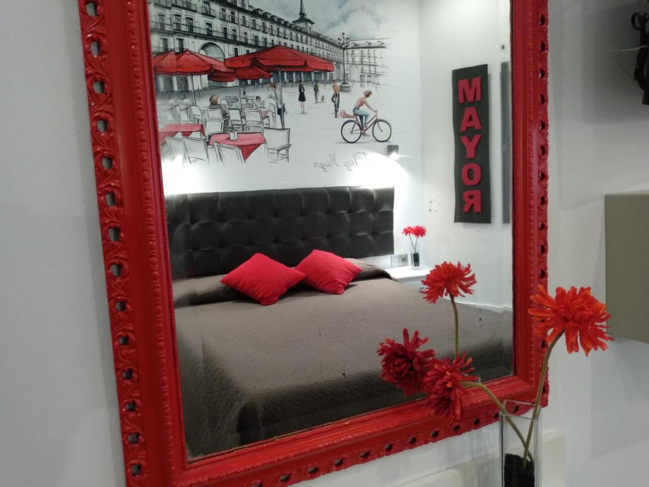 Hostal Lauria Мадрид Экстерьер фото
